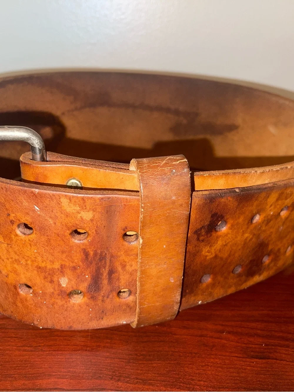 Large Tan Leather Tool Belt Pouch with Heavy-Duty Rivets - Picture 2 of 9